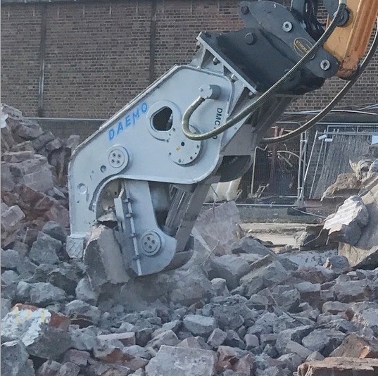 Deze niet roterende crushers zijn beschikbaar voor machines vanaf 14T tot 40T